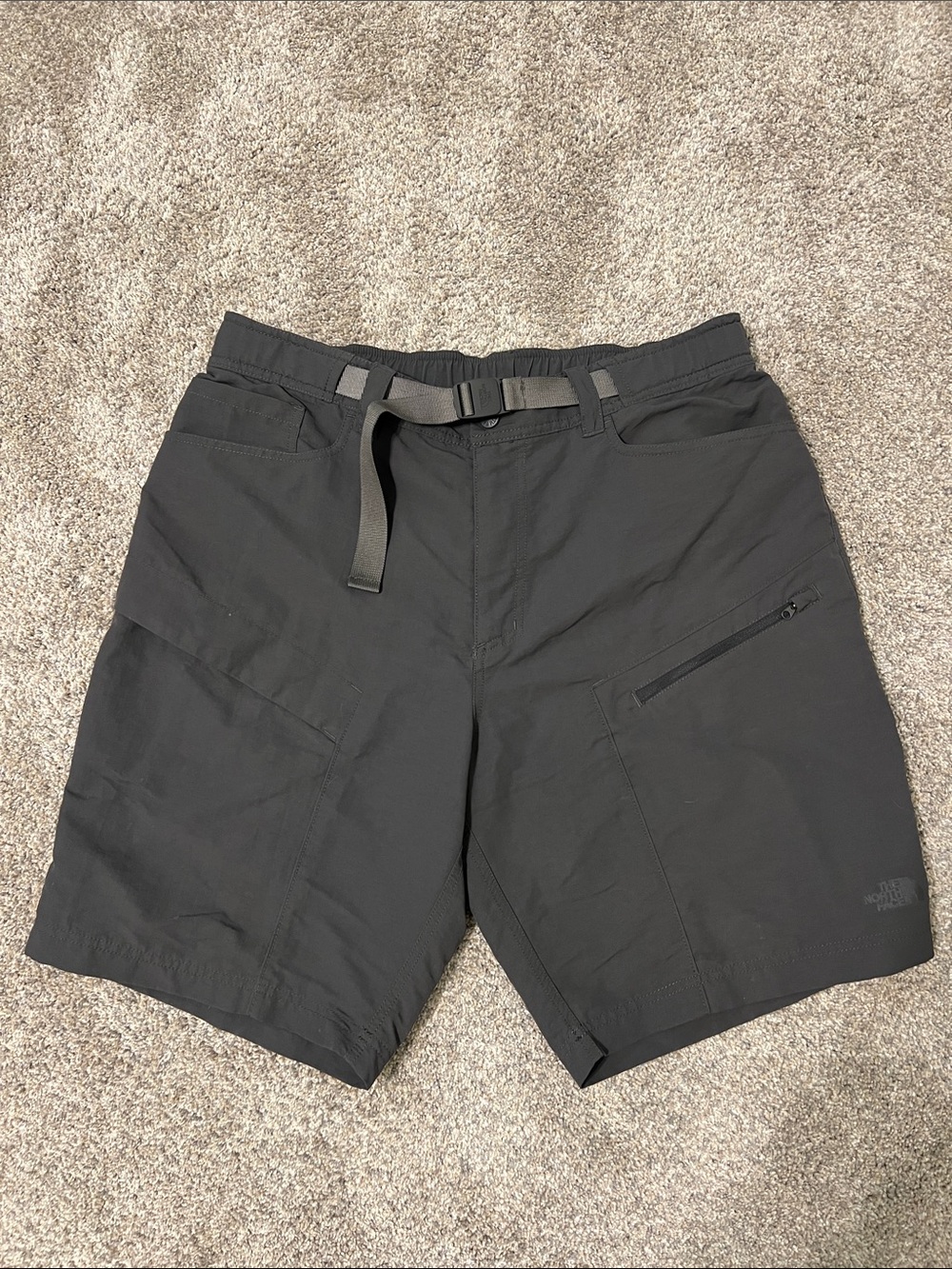 The North Face Men's dark gray Hybrid Hiking Shorts